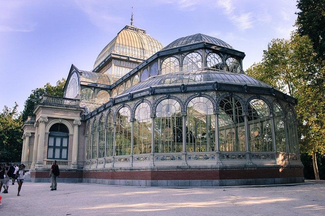 skip-the-line-madrid-royal-palace-with-tapas-tasting-retiro-park