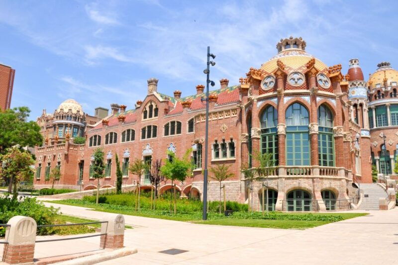 skip-the-line-modernist-complex-of-sant-pau-private-tour