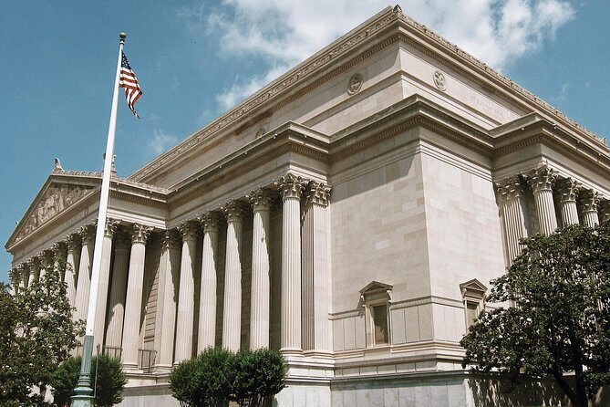Skip-the-line National Archives Building Exclusive Guided Tour - In-Depth Look at the Experience
