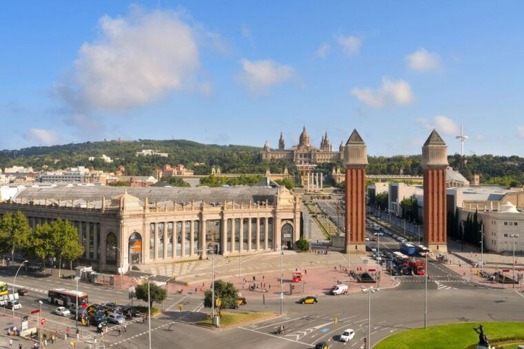 skip-the-line-national-art-museum-and-poble-espanyol-tour