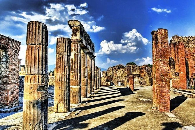 skip-the-line-pompeii-and-vesuvius-tour
