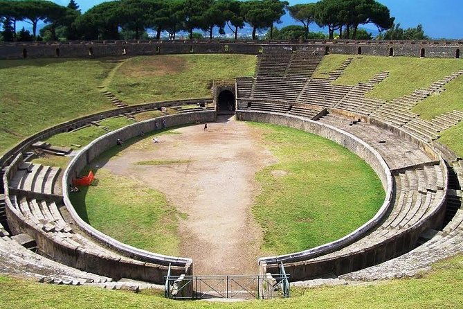 skip-the-line-pompeii-and-vesuvius-tour