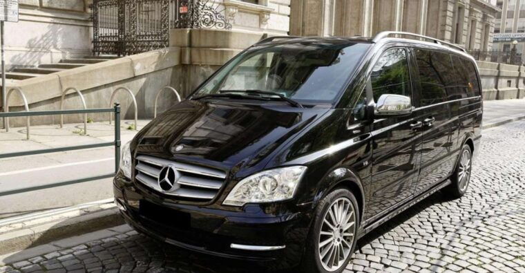 skip-the-line-pompidou-center-paris-old-town-tour-tickets