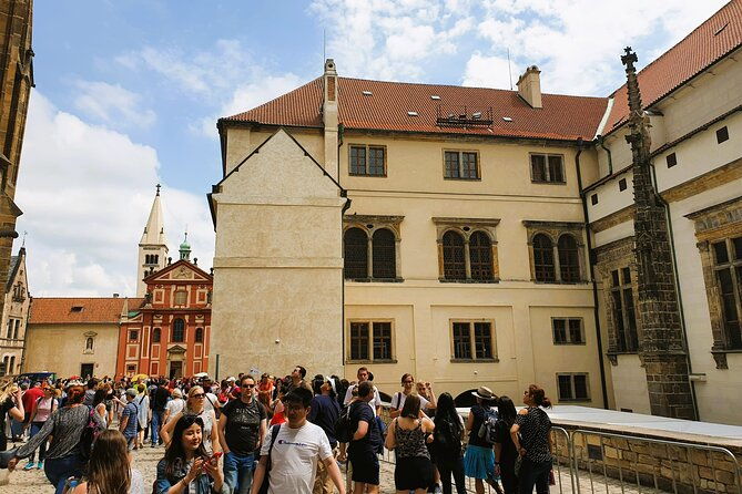 skip-the-line-prague-castle-ticket-and-introductory-overview
