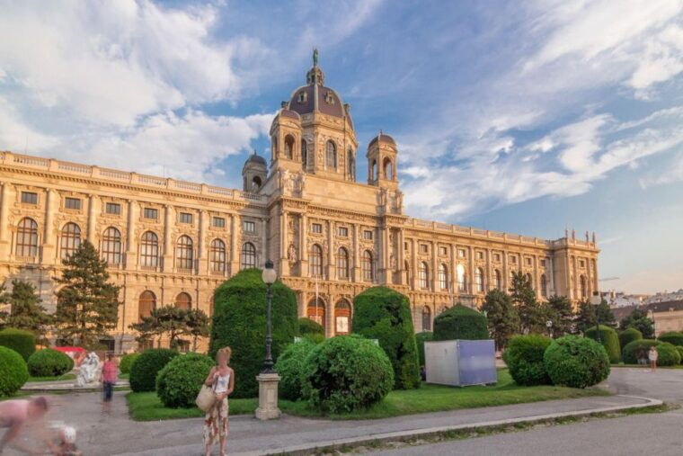 skip-the-line-private-tour-kunsthistorisches-museum-vienna