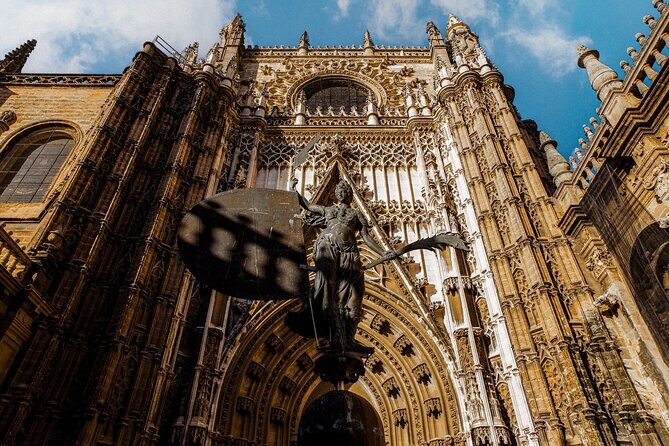 Skip the Line Seville Alcázar, Cathedral & Giralda Guided Tour - Frequently Asked Questions