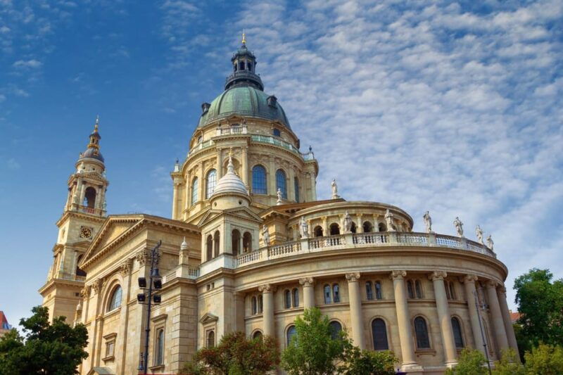 skip-the-line-st-stephens-basilica-guided-tour