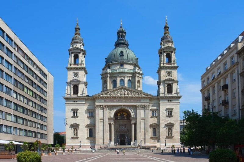 skip-the-line-st-stephens-basilica-guided-tour