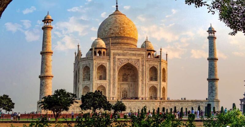 Skip the Line: Sunrise Taj Mahal and Agra Tour from Jaipur - Key Points