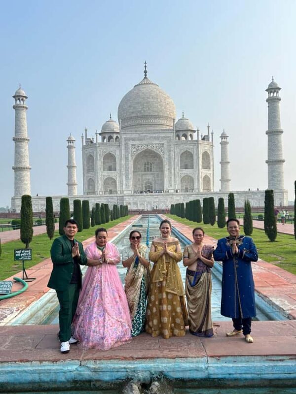 Skip the line Taj Mahal, Agra day trip by car from Delhi - FAQ