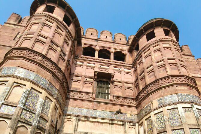 Skip The Line Taj Mahal and Agra Fort Guided Tour - Authenticity and Local Flavor