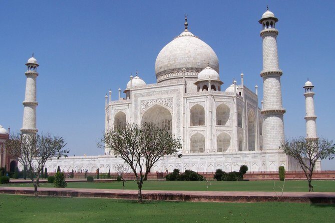 Skip-the-Line Taj Mahal Entrance Ticket with guide and Car - Practical Details & Tips