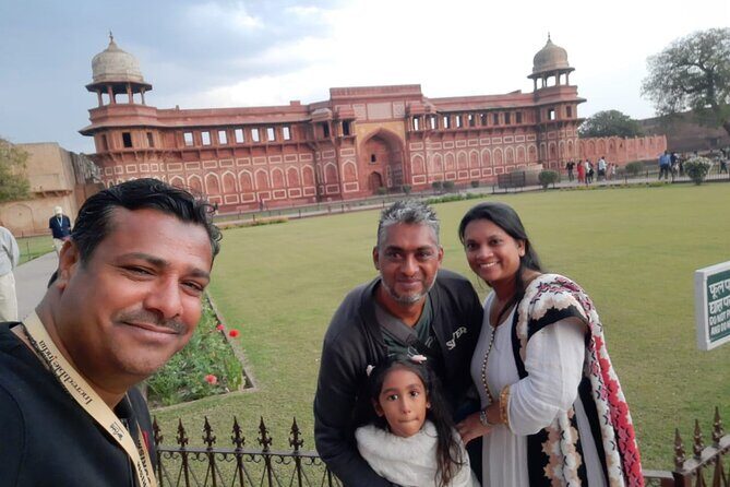 Skip-the-Line Taj Mahal Red Fort &Baby Taj Tour from Delhi by Car - FAQ