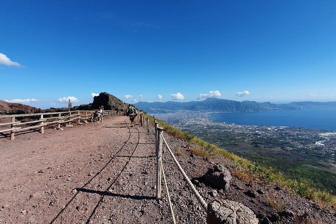 skip-the-line-ticket-for-mount-vesuvius