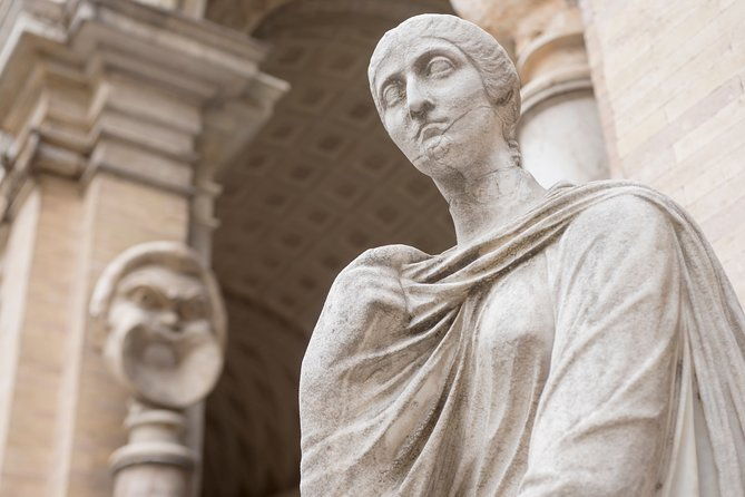 skip-the-line-ticket-to-the-vatican-museum-sistine-chapel