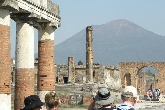 skip-the-line-tickets-vip-small-group-tour-to-pompei-and-vesuvius-2