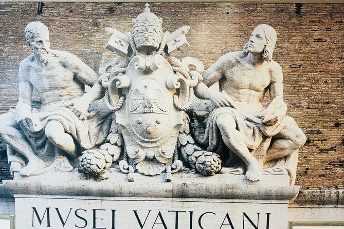 skip-the-line-tour-of-the-vatican-museums-sistine-chapel-2