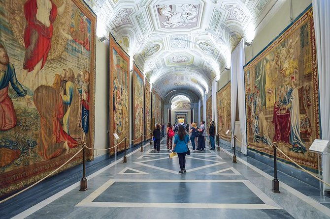 skip-the-line-tour-vatican-museum-sistine-chapel-with-guide