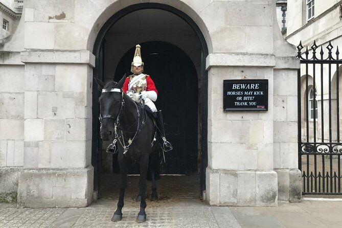 skip-the-line-tower-of-london-westminster-tour-and-river-cruise