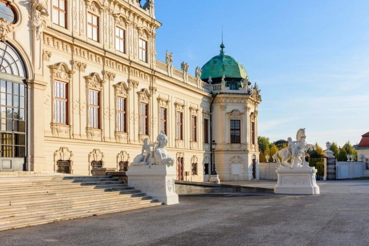 skip-the-line-upper-belvedere-tickets-and-guided-tour-vienna