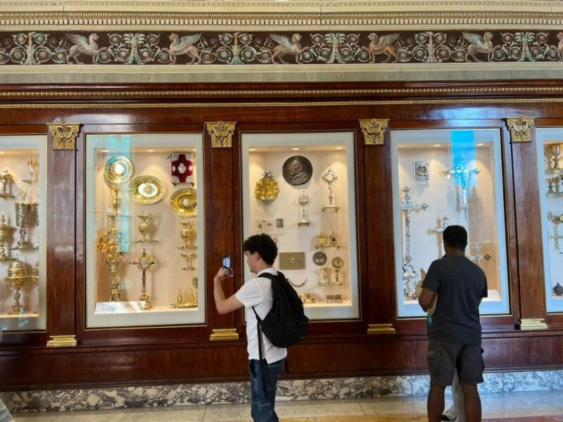 skip-the-line-vatican-museum-sistine-chapel-basilica-tour