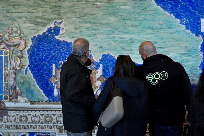 skip-the-line-vatican-museum-sistine-chapel-raphael-rooms-basilica-access
