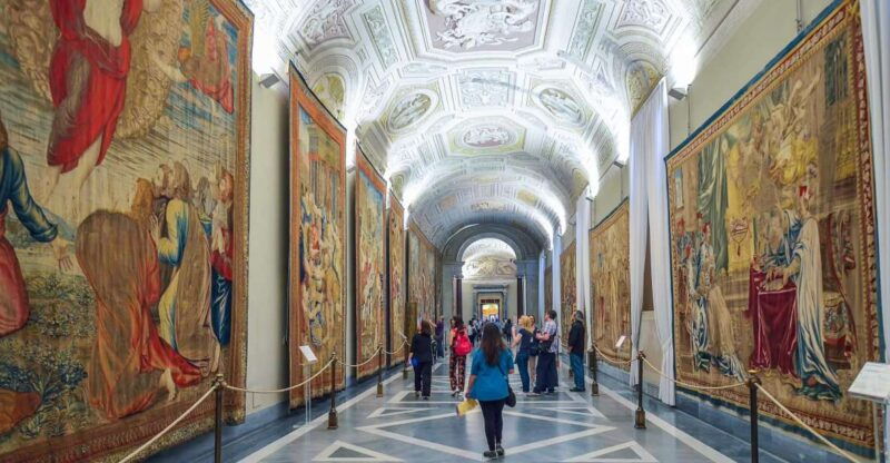 skip-the-line-vatican-museums-and-sistine-chapel-guided-tour