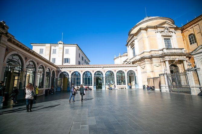 skip-the-line-vip-private-tour-of-vatican-sistine-chapelbasilica