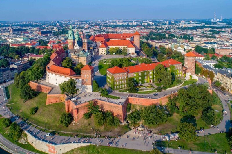 skip-the-line-wawel-castle-chambers-private-tour