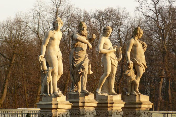 skip-the-line-wilanow-palace-and-gardens-private-guided-tour