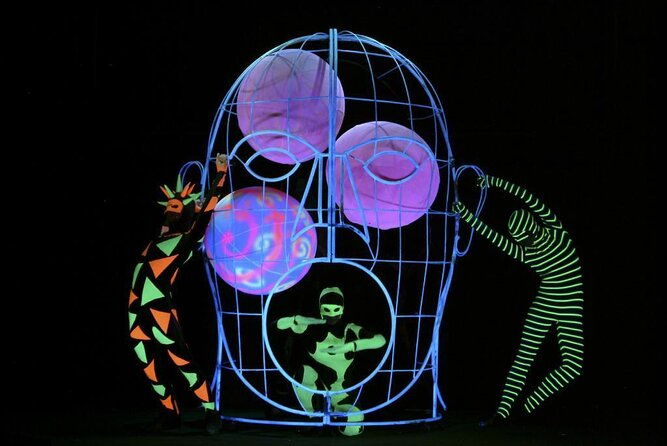 skip-the-line-wow-show-black-light-theater-in-prague-ticket