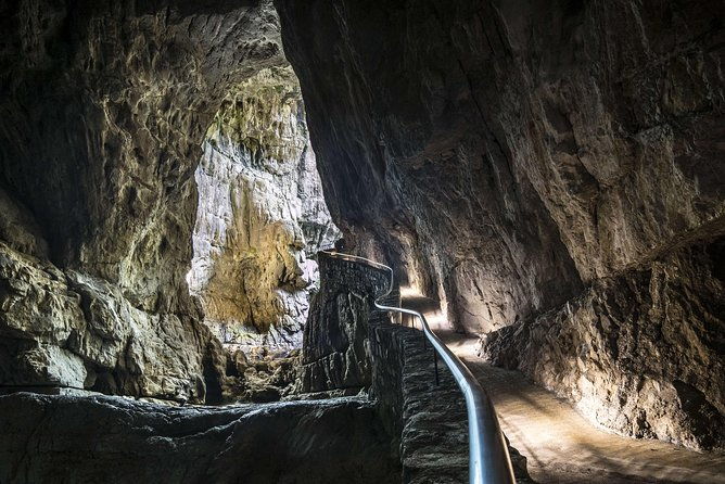 skocjan-unesco-caves-and-piran-full-day-tour-small-group-max-8