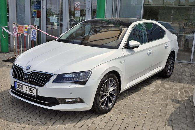 skoda-car-manufacturer-private-tour-from-prague