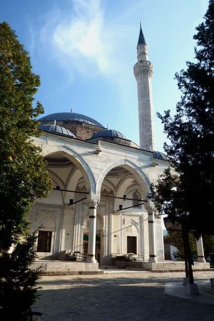 Skopje Tasting Tour: The 5 Tastes of Skopje in the Old Town - Authenticity and Value