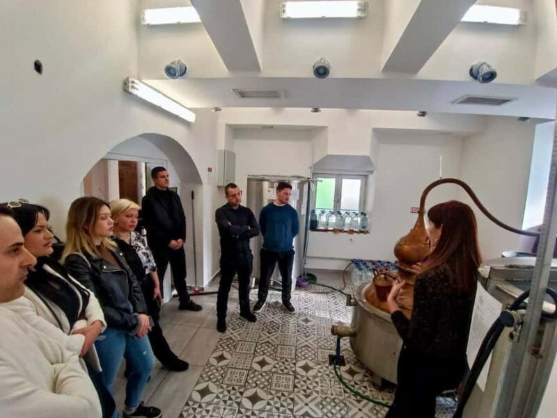 Skopje: Unique Smidgin explore and tasting tour - Who Should Consider This Tour?