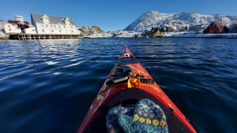 skrova-island-winter-guided-kayak-tour-2hours