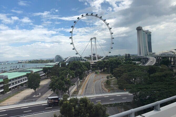 Sky Experience on the Singapore Flyer with Time Capsule - An In-Depth Look at the Singapore Flyer Sky Experience