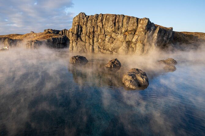 sky-lagoon-with-skjol-ritual-spa-and-transfers-from-reykjavik