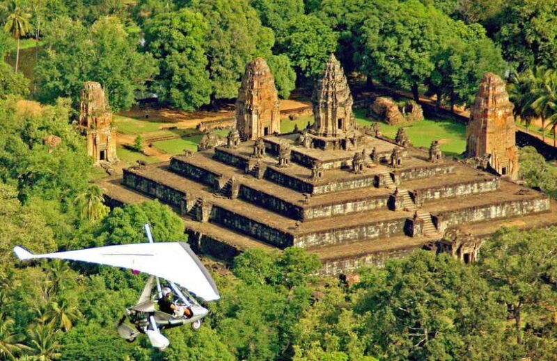 sky-venture-microlight-siem-reap