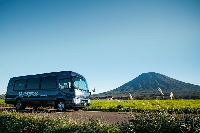 skyexpress-private-transfer-sapporo-to-kiroro-15-passengers