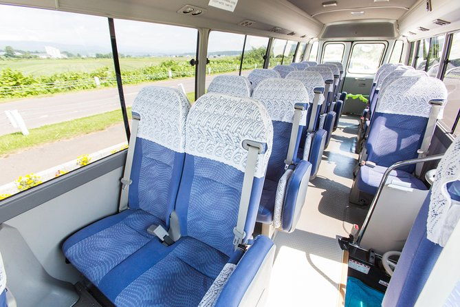 skyexpress-private-transfer-sapporo-to-lake-toya-15-passengers
