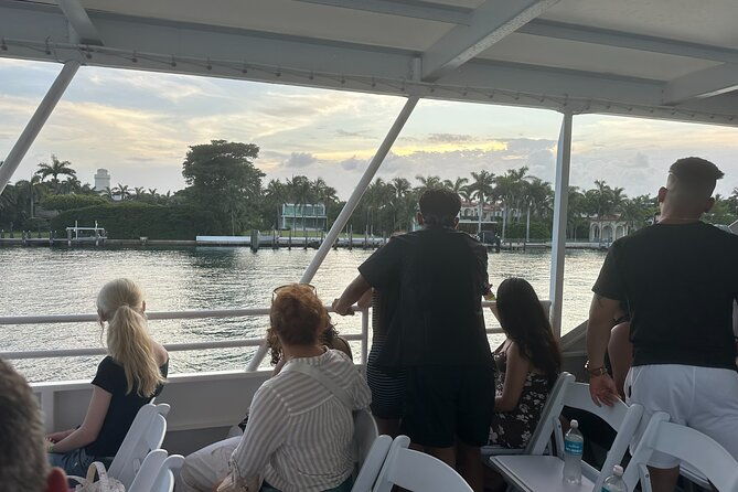 skyline-millionaire-homes-photo-tour-with-photographer-in-miami