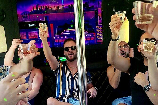 slay-ride-gay-sightseeing-party-bus-tour-in-los-angeles