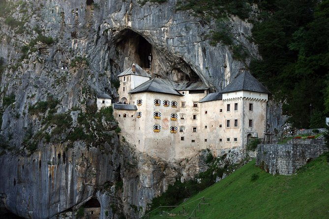 slovenia-in-one-day-lake-bled-postojna-cave-and-predjama-castle