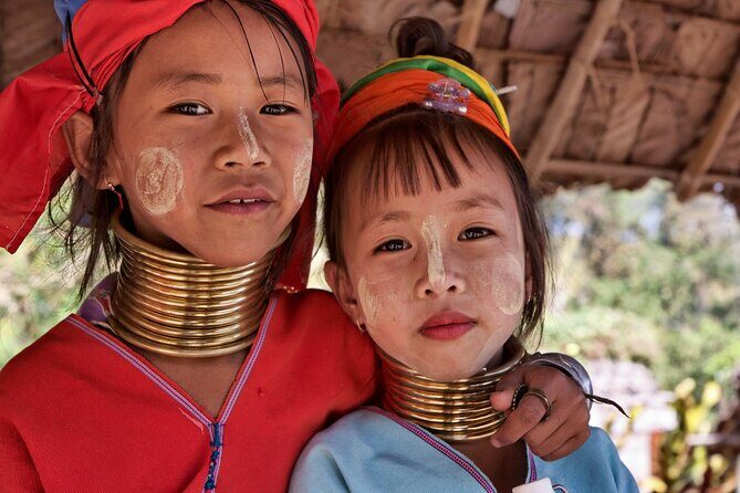 Small Group 1-Day Tour to Chiang Rai 3 Temples, Long-neck Tribe - Who Should Consider This Tour?
