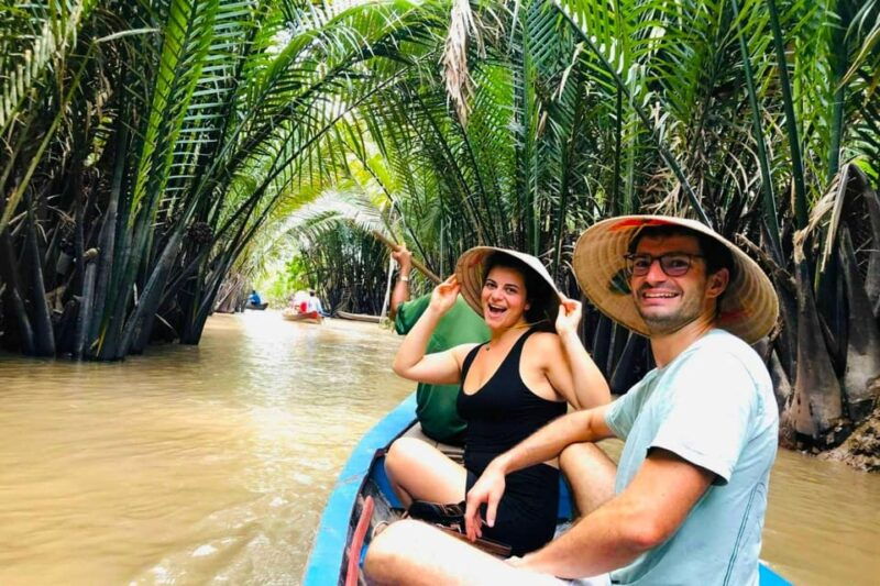 small-group-10-people-to-mekong-delta-vinh-trang-pagoda