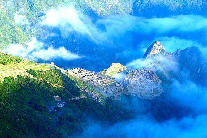 small-group-4-day-inca-trail-trek-to-machu-picchu