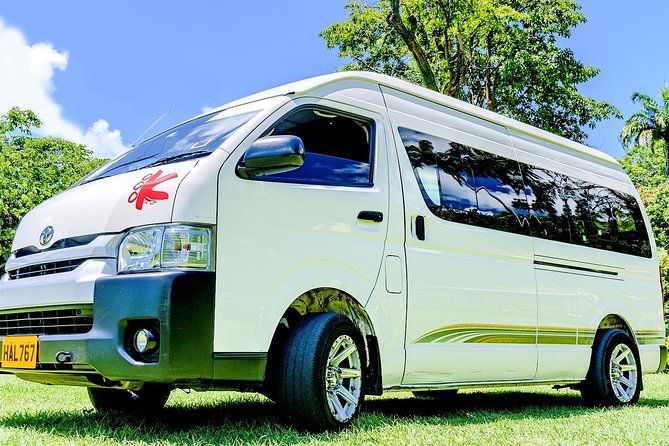 small-group-adventure-trek-in-grand-etang-national-park