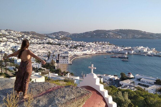 small-group-armenistis-lighthouse-sunset-tour-in-mykonos