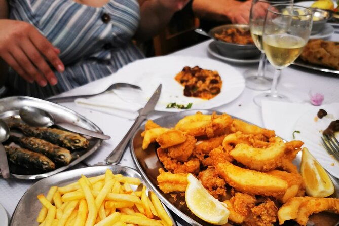 small-group-arrabida-coast-tour-wine-taste